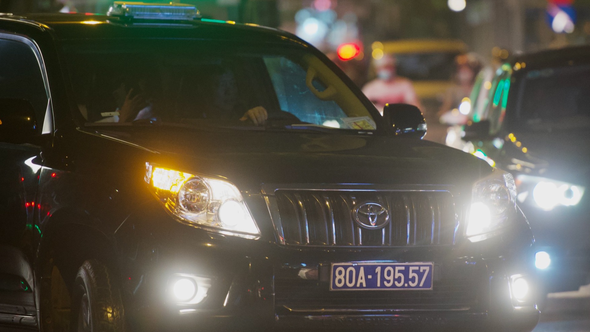 Cong an roi tru so Bo Y te va nha ong Chu Ngoc Anh hinh anh