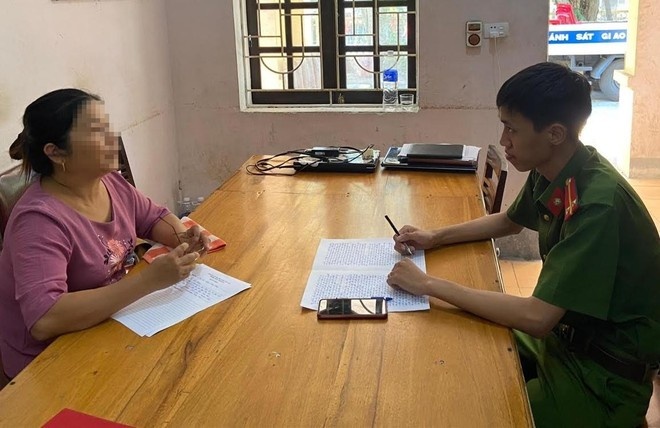 'Viec nhe luong cao' la cai bay hoan hao cua nhung ke buon nguoi hinh anh