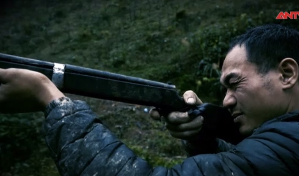 Cuoc truy tim hung thu noi rung tham hinh anh