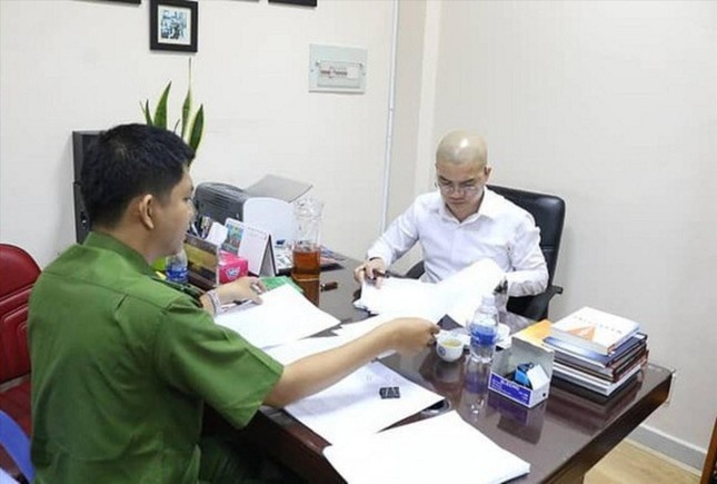 Boc me chieu thuc 5 buoc lua dao khach hang trong vu Cong ty Alibaba hinh anh