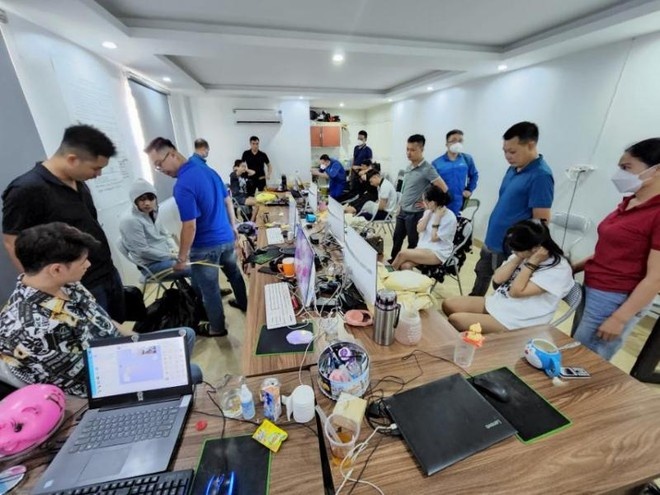 Vai tro cuu du hoc sinh trong duong day vay nang lai gan 2.000 ty dong hinh anh