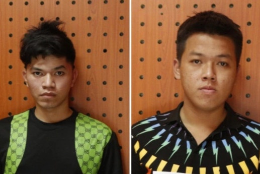 Nua dem lai oto di cuop 5 hop banh Trung thu hinh anh