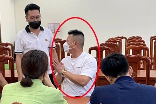 Cong an Hai Phong bat toi pham bi Interpol truy na hinh anh