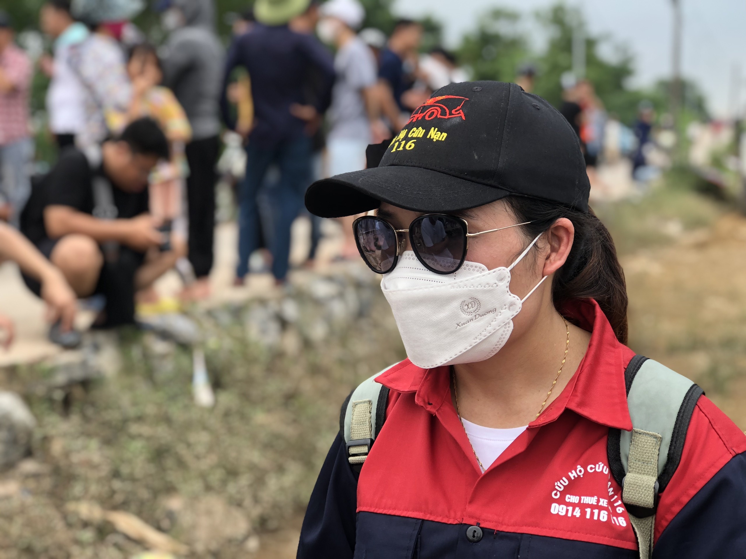 Tim co gai mat tich anh 4