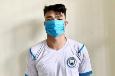 Giai cuu co gai bi ga thanh nien bat nhot de niu keo tinh cam hinh anh