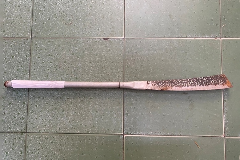 Khach bi chem trong thuong anh 1