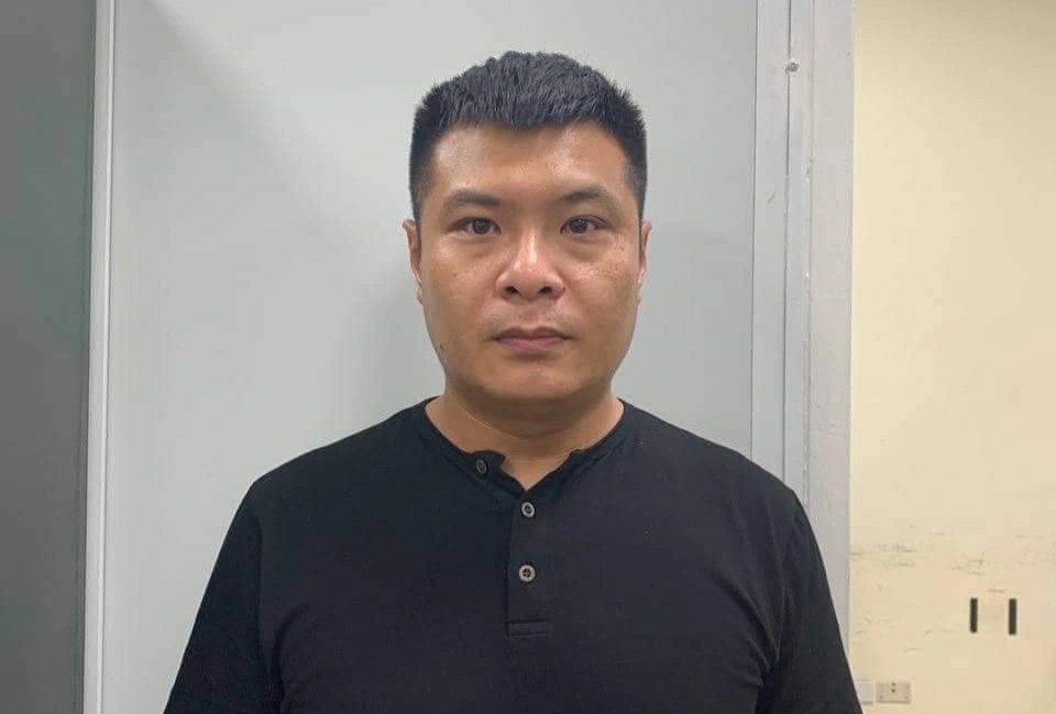 Trieu tap nguoi dan ong hanh hung vo cu hinh anh