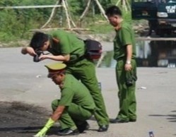 Phat hien thi the nguoi dan ong dang phan huy o Hung Yen hinh anh