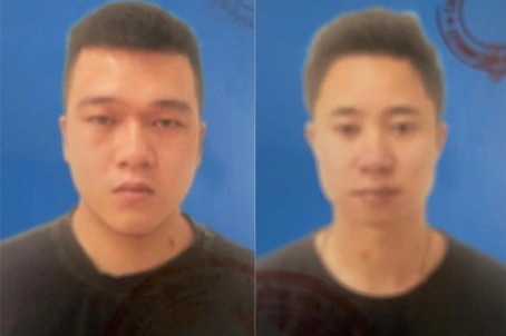 Nhom thanh nien ban thiet bi co bac bip, chuyen nghe lua dao hinh anh