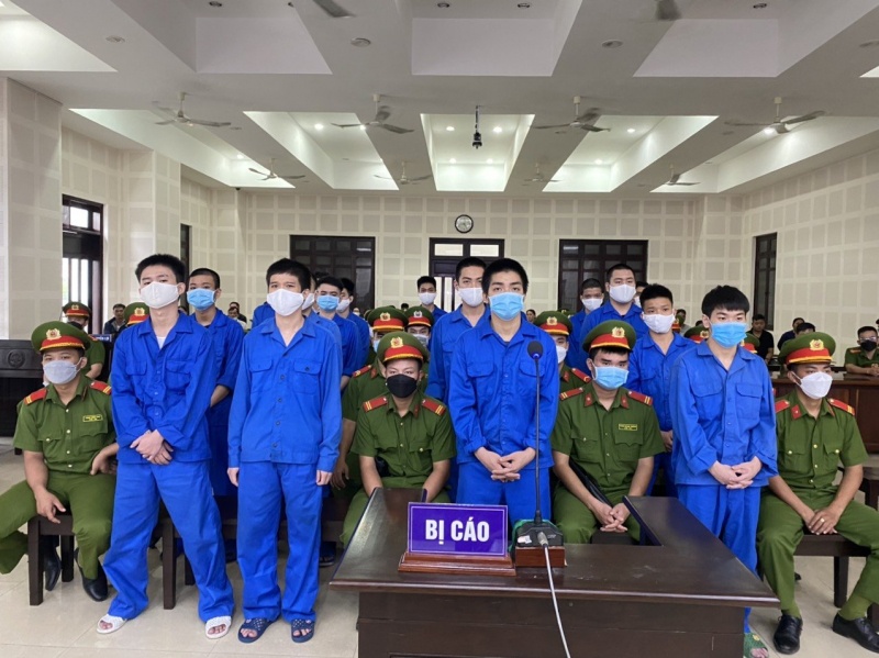 19 thanh thieu nien lanh an ve toi giet nguoi hinh anh