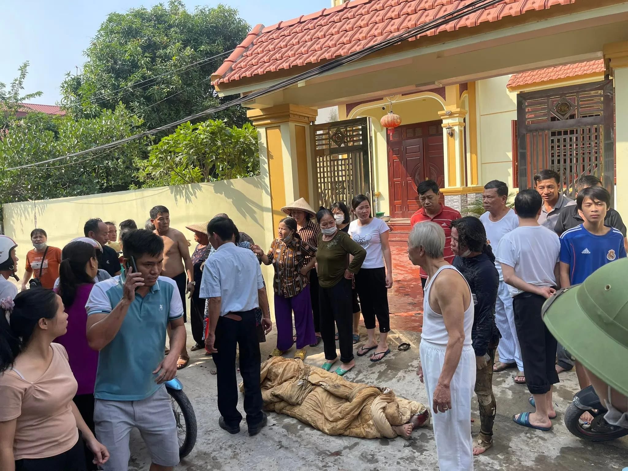 Phóng hỏa ở Hưng Yên ảnh 1 Phong hoa o Hung Yen anh 1