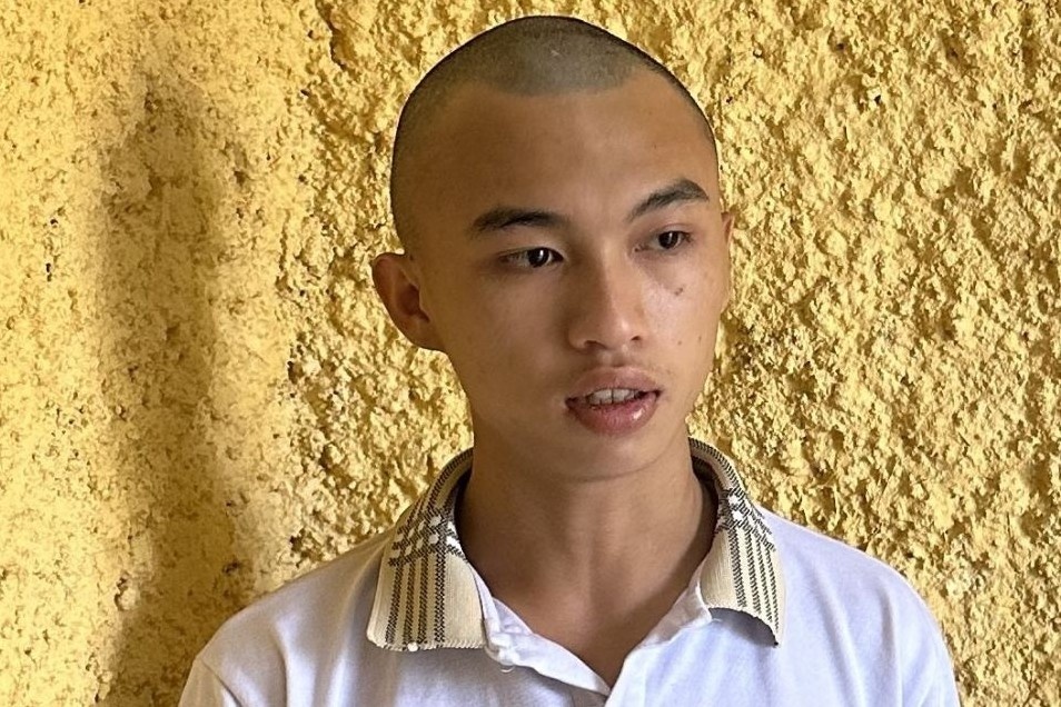 Nem da trong thuong tinh dich do ghen tuong hinh anh