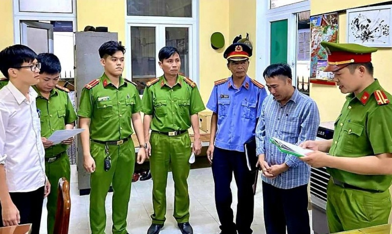 Thay phong thuy rom anh 1