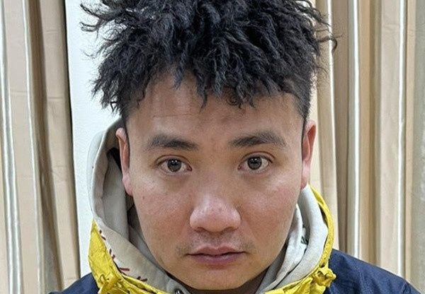 Tuan 'Saker', nguoi vua bi bat vi tang tru ma tuy, la ai? hinh anh