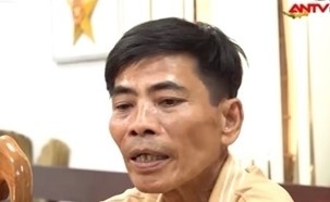 Dam con trai tu vong, cha bi khoi to hinh anh