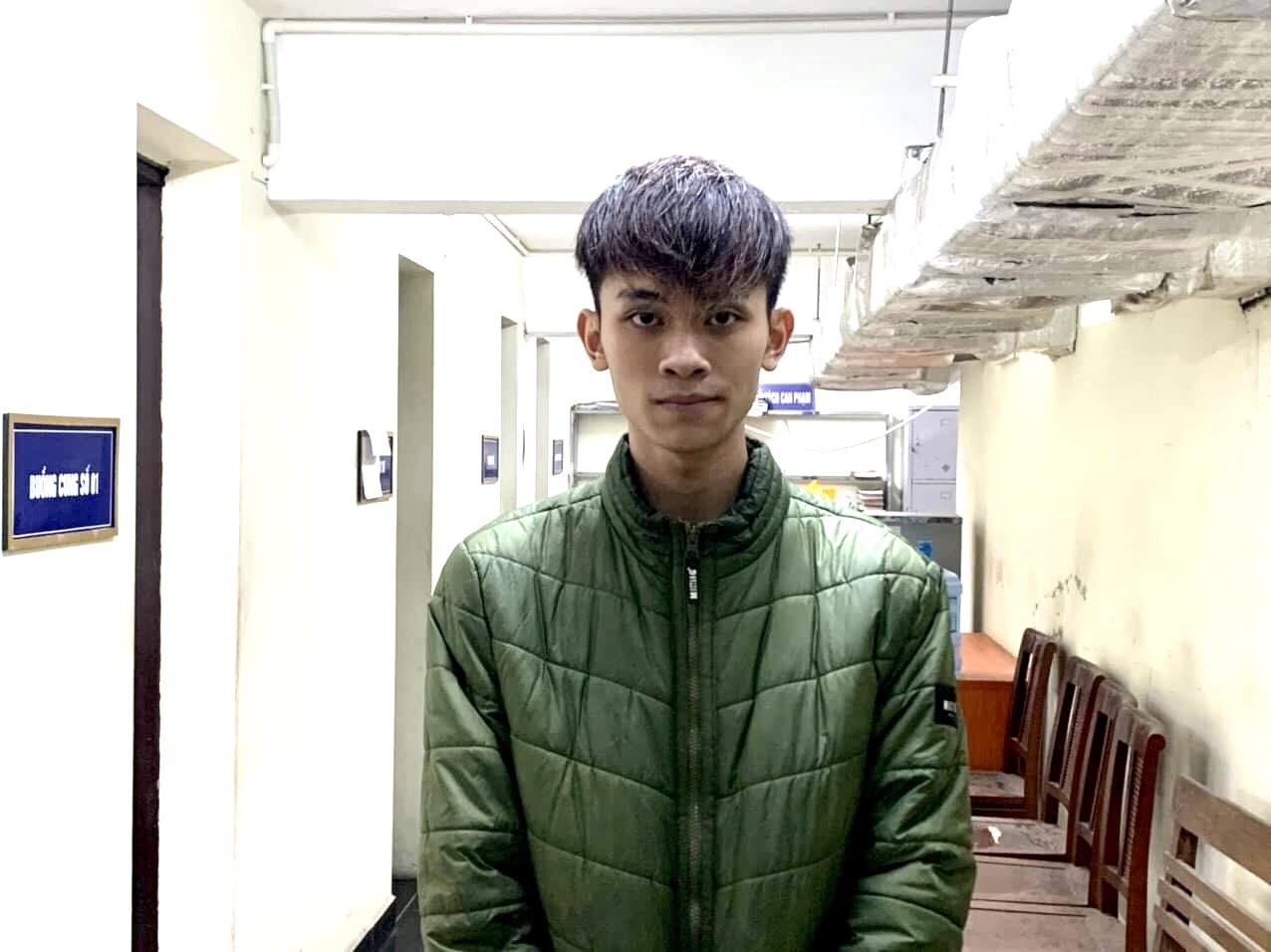 Chem dong nghiep vi cho rang bi noi xau hinh anh