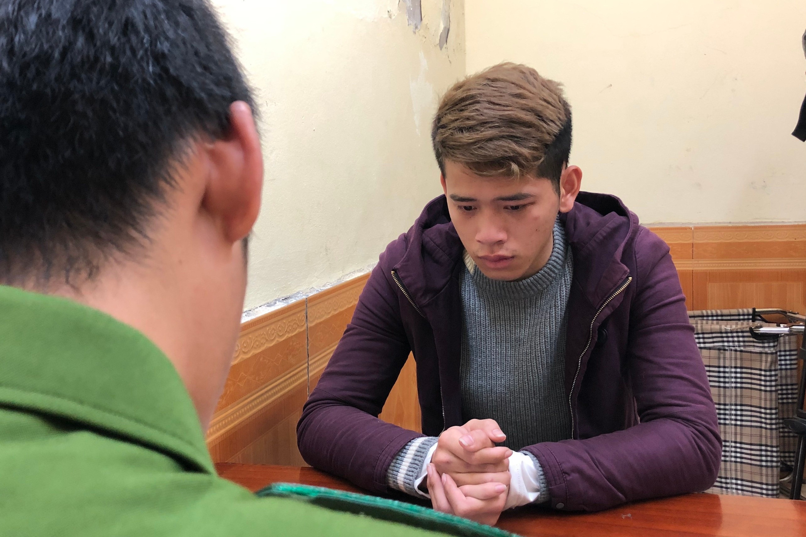 Loi khai nhom 'Nhung chu bao nho' mang hung khi chem nguoi hinh anh