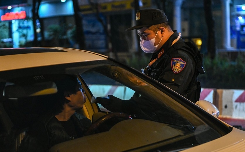 Xu phat muc cao nhat voi nguoi khong chap hanh kiem tra nong do con hinh anh