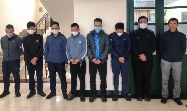 Tam giu giam doc Trung tam dang kiem 29-12D o Ha Noi hinh anh