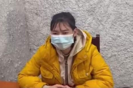 Vu be 17 thang tuoi tu vong: Co giao khong dua tre den tram y te ngay hinh anh