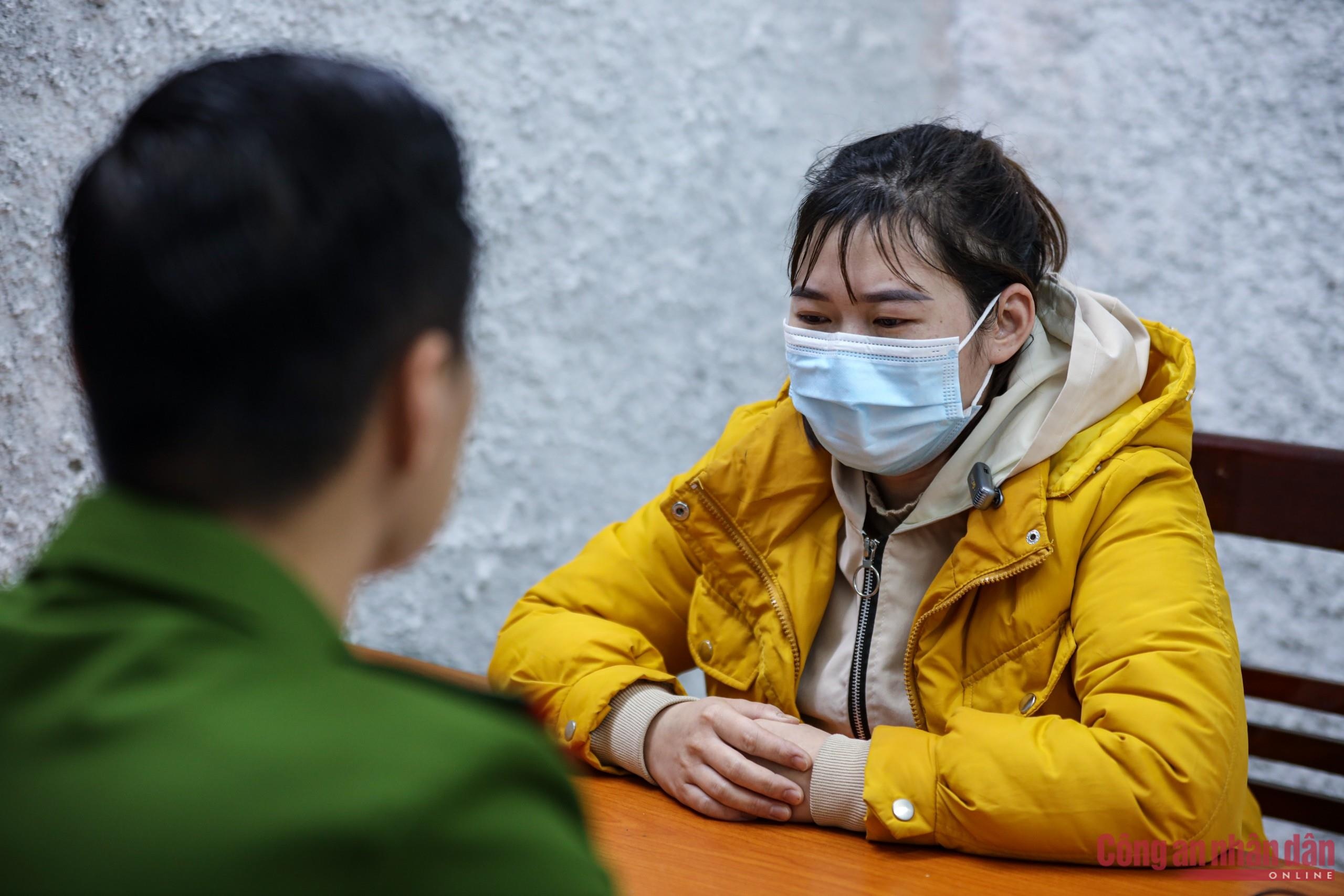 Me chong soc khi biet con dau bao hanh be trai 17 thang tuoi hinh anh