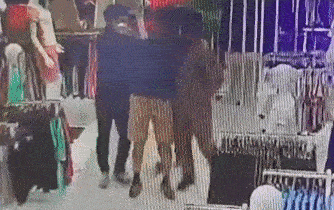 Canh sat bat giu giam doc nghi sat hai nhan vien ke toan hinh anh