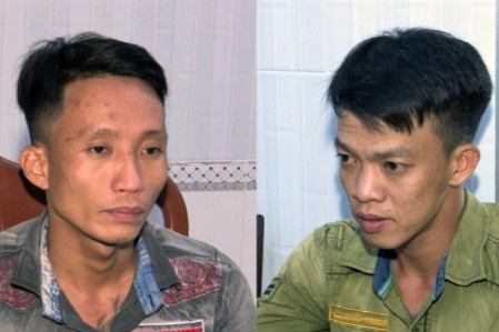 Bat khan cap 2 nghi pham trom 85 dien thoai iPhone hinh anh