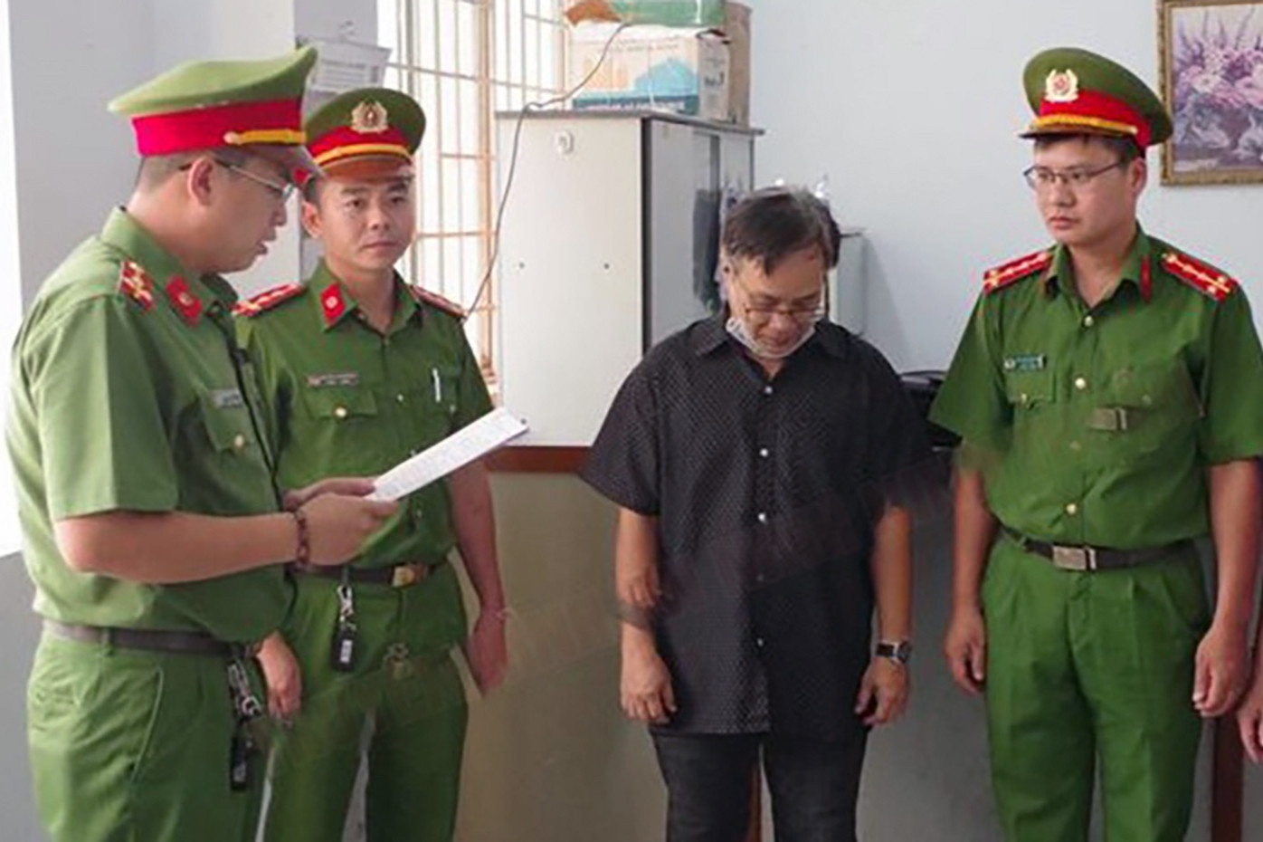 Bat tam giam ke toan truong chiem doat 2,6 ty dong hinh anh