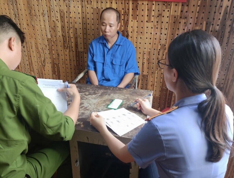 Phat hien nhieu vu ban thuoc la dien tu tam ma tuy hinh anh