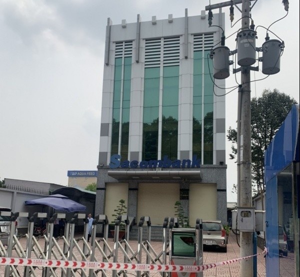 Cuop ngan hang anh 1