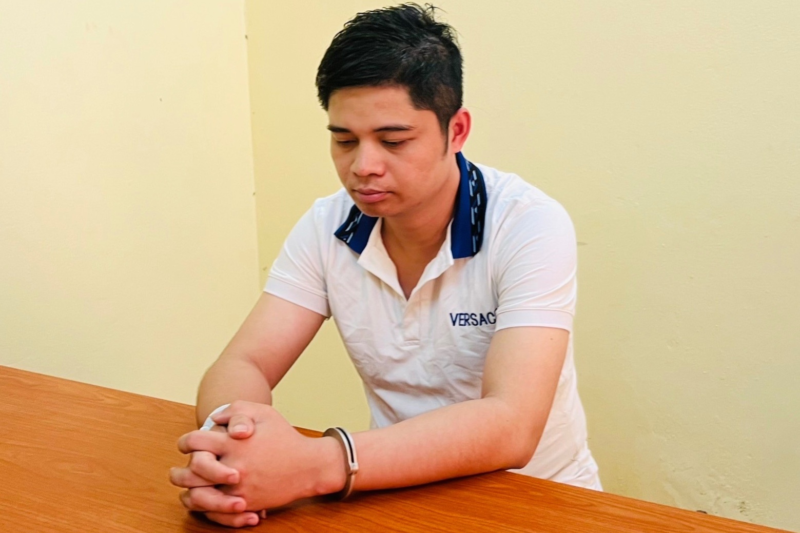 Manh moi truy xet nghi pham sat hai nguoi phu nu, giau xac trong oto hinh anh