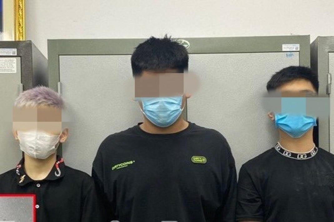 Tam giu hinh su nhom thieu nien vo co chem nguoi tai Ha Noi hinh anh