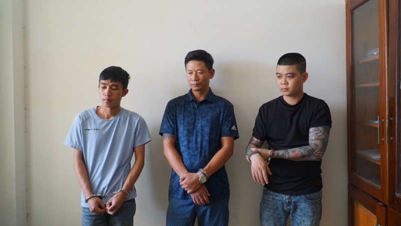 Cho vay lai nang anh 1