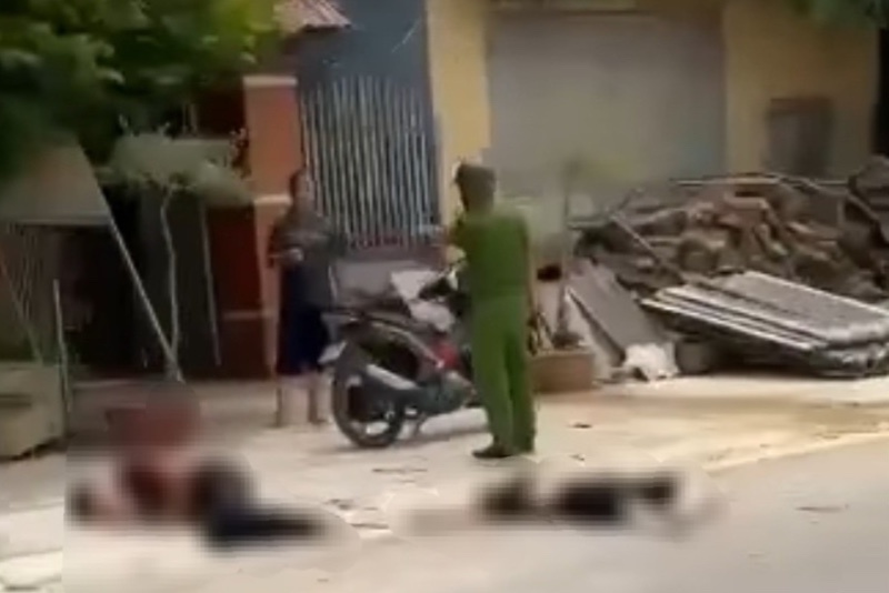 Cam dao co thu trong nha sau khi dam nguoi tu vong hinh anh