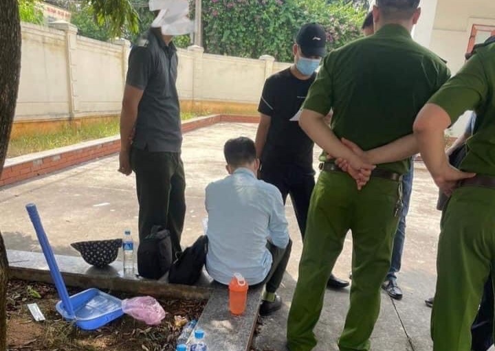 Nghi an chong chem vo tu vong hinh anh