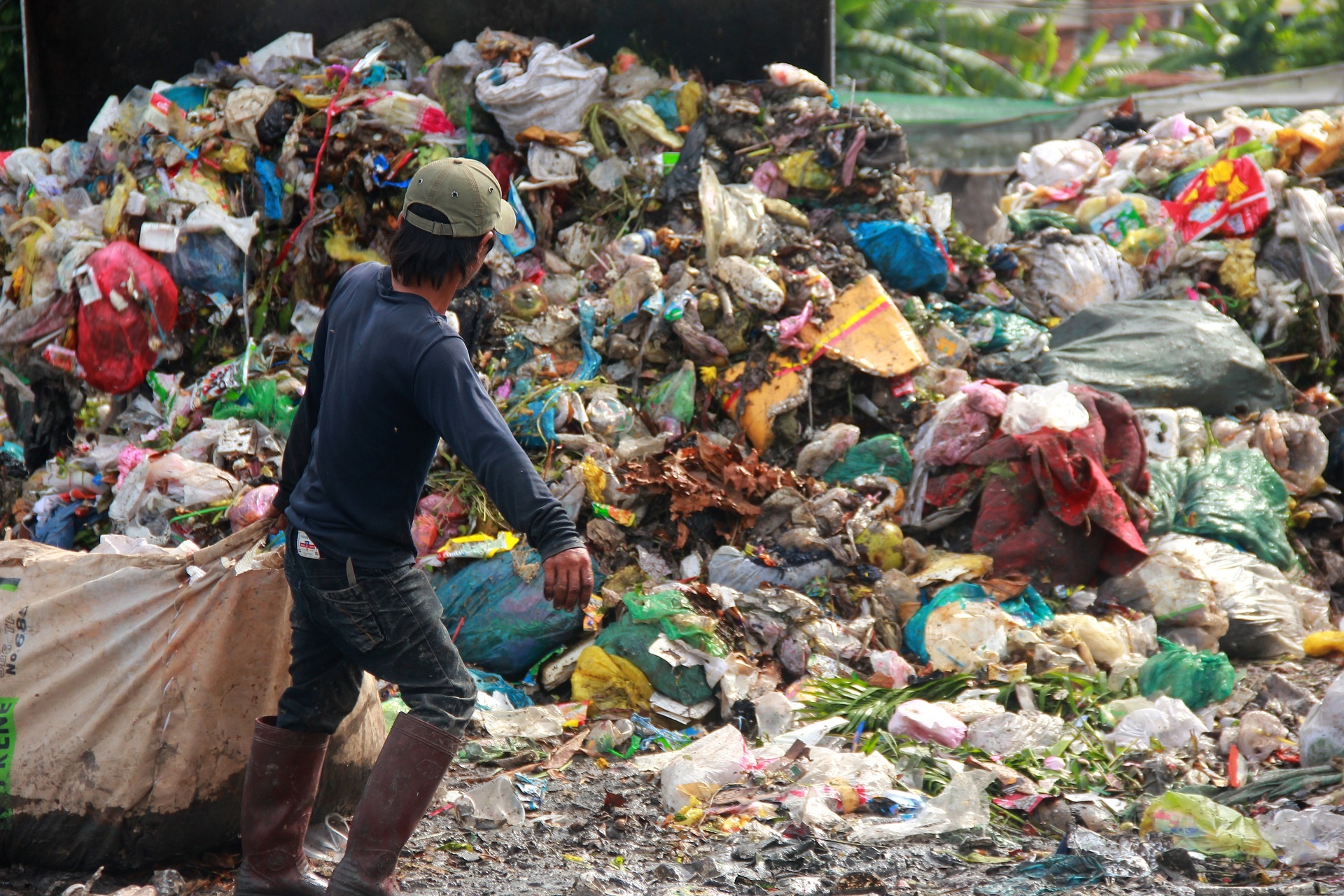 Nguoi Sai Gon khon kho song canh bo rac tam 18 nam hinh anh