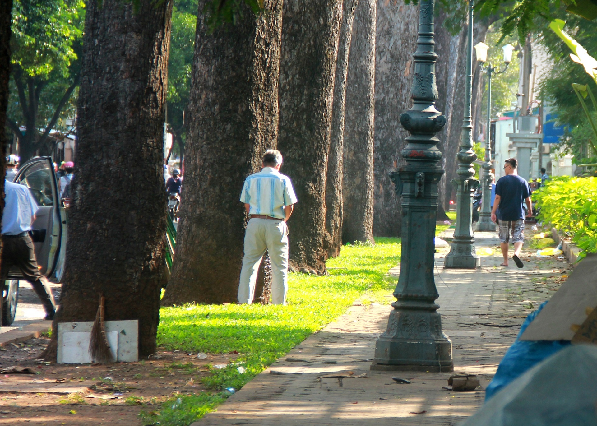 De xuat 'phat nguoi', beu ten nguoi tieu bay o Sai Gon hinh anh