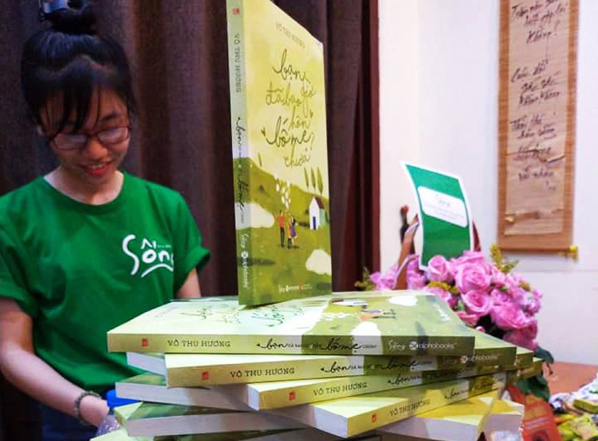 Cuon sach ve gia dinh gioi tre nen doc mua Vu Lan hinh anh