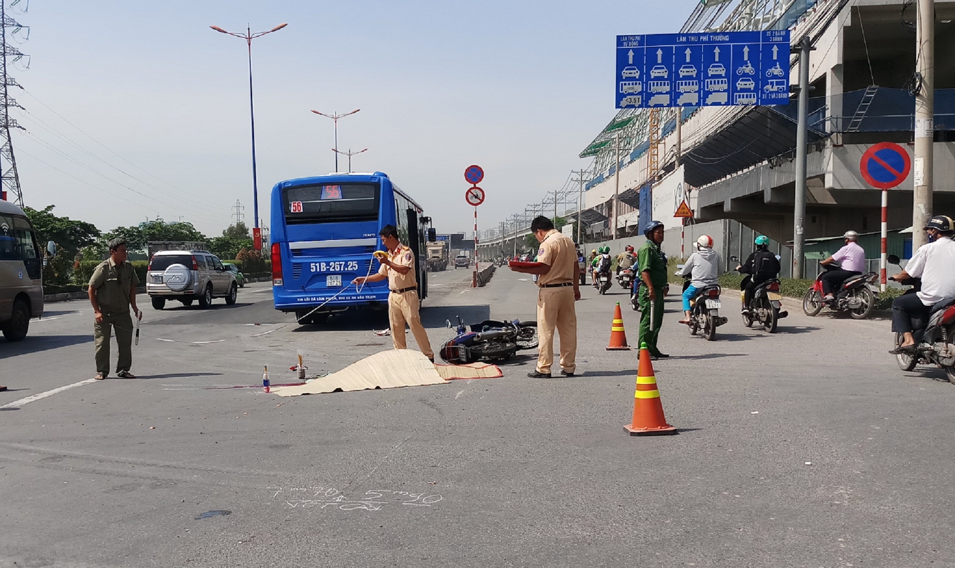 Khoi dong chien dich 'Da uong ruou bia thi khong lai xe' nam 2018-2019 hinh anh