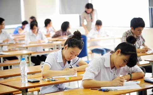 'Xet tuyen theo nhom se co loi cho ca truong dai hoc lan thi sinh' hinh anh