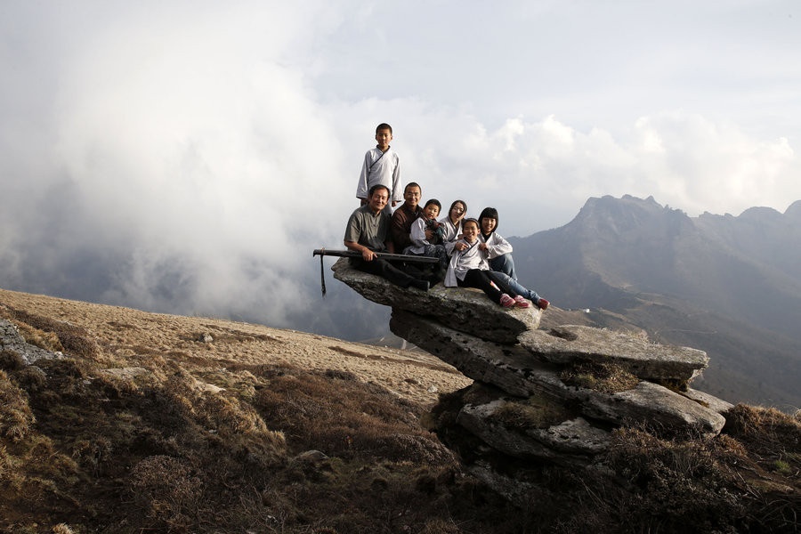 Truong hoc doc dao tren nui o Trung Quoc hinh anh