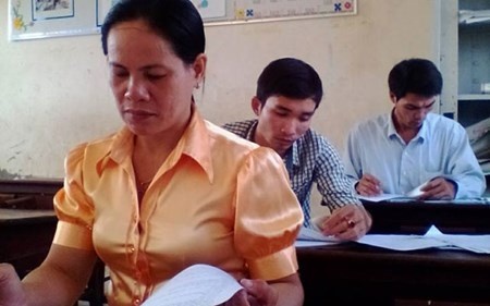 Nhung loi phe theo mau cua giao vien tieu hoc hinh anh