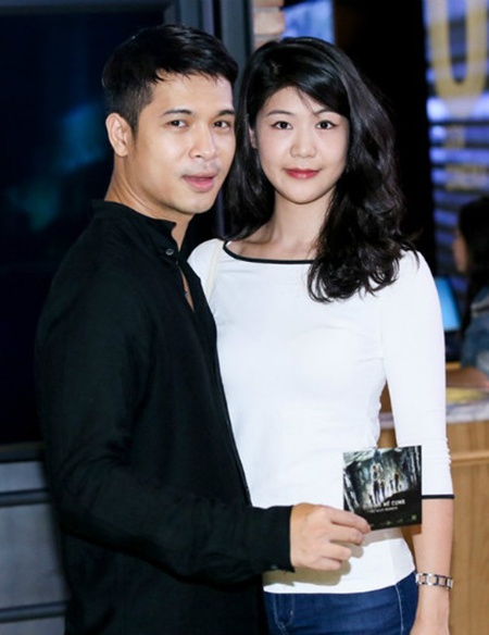 Huỳnh Lý Đông Phương cũng là bạn gái của nam ca sĩ, diễn viên Trương Thế Vinh