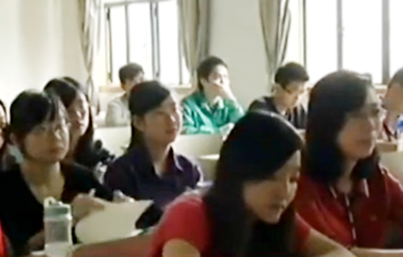 Gia tang tinh trang sinh vien dai hoc nhiem HIV hinh anh