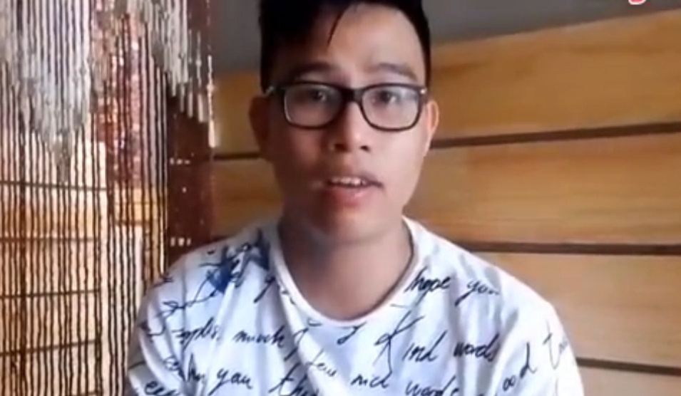 Tuyen sinh dai hoc tai Anh khac Viet Nam the nao? hinh anh