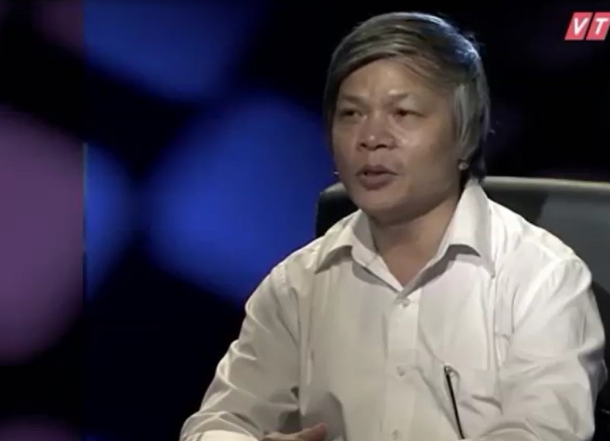 Con gai bi tu choi hoc vi bo chong tieu cuc hinh anh