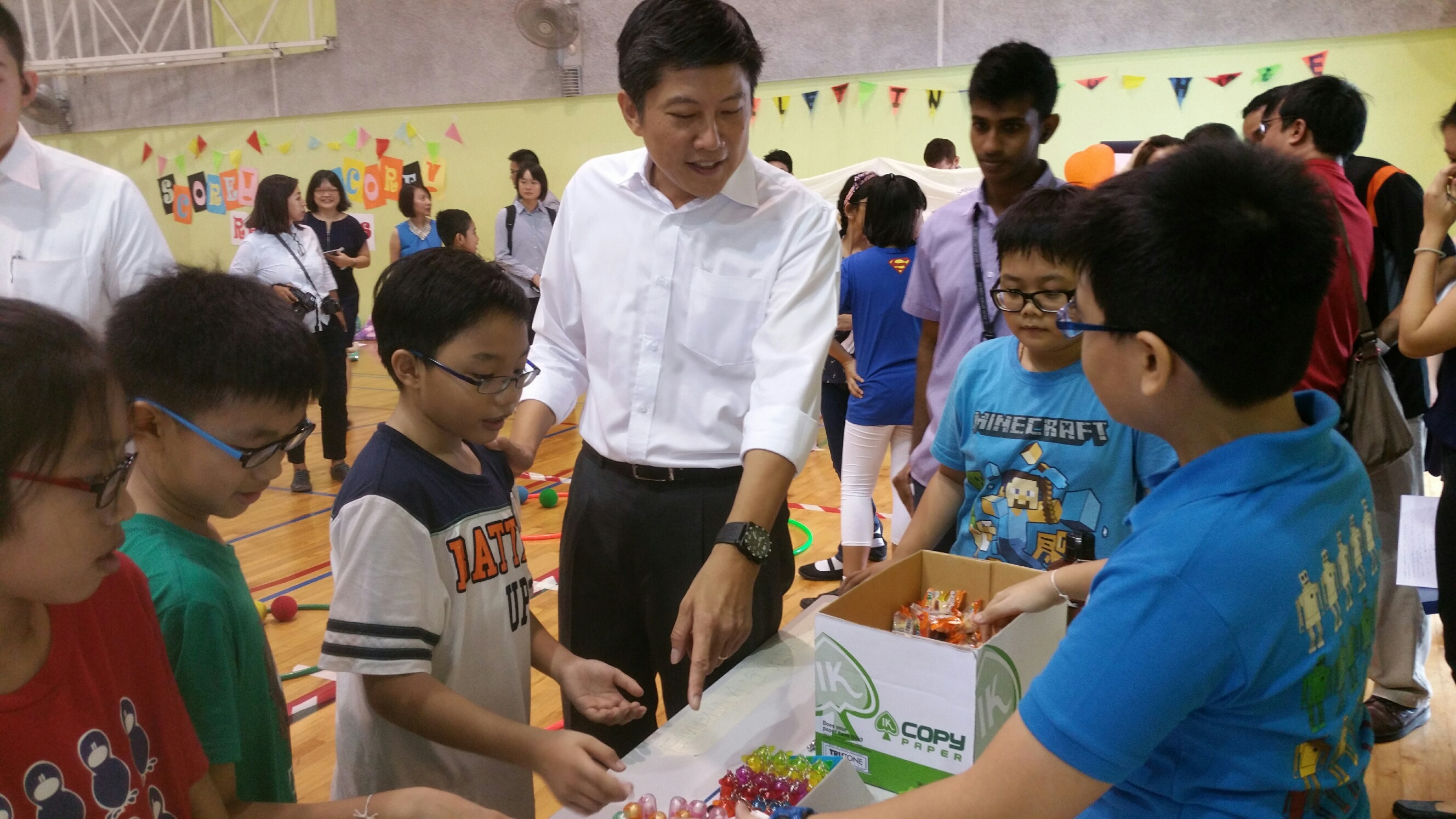 'Chi hoc cach giai quyet van de thoi chua du' hinh anh