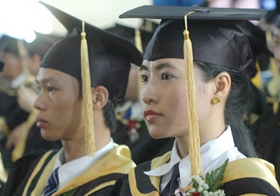 Vi dau lam phat sinh vien kha, gioi? hinh anh