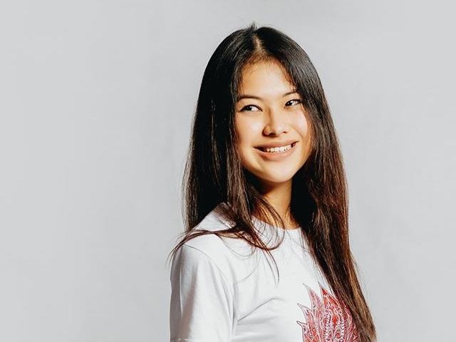 Miss Xuan 2016: 'Dang cho nguoi len ke hoach 8/3 cho minh' hinh anh
