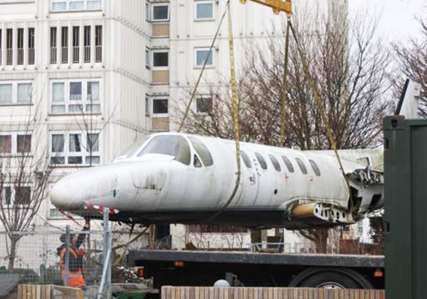 lop hoc dac biet tren may bay anh 1